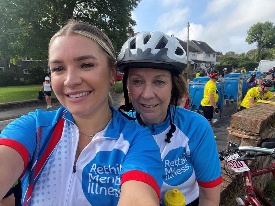 Jenny Coop And Daughter L2B 2022